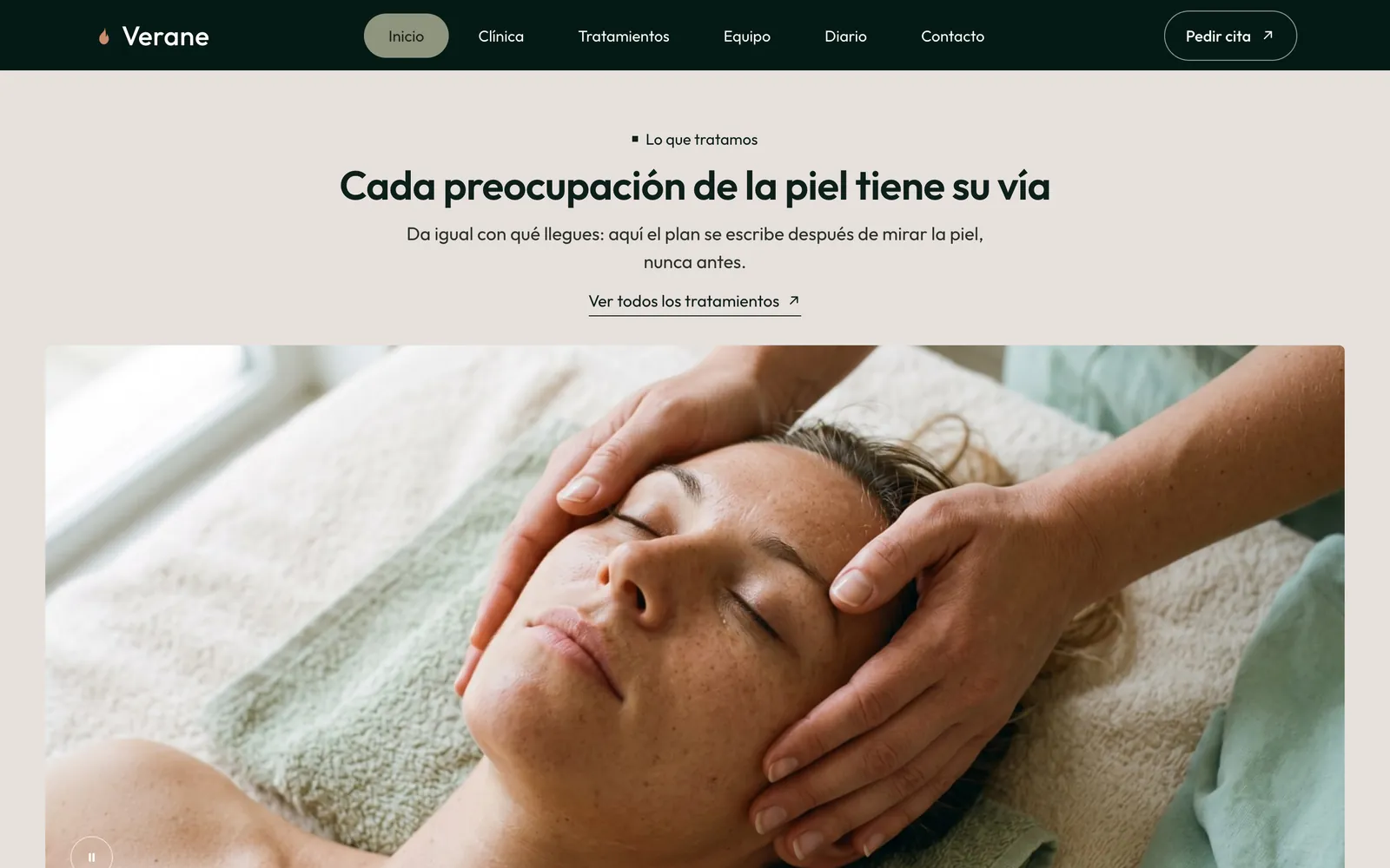Pantalla 2 de la página de Verane, clínica de dermatología y medicina capilar