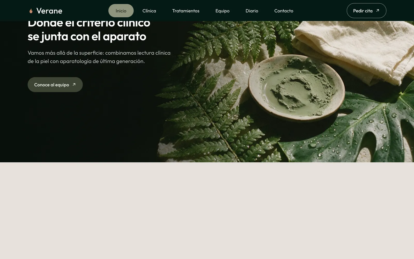 Pantalla 3 de la página de Verane, clínica de dermatología y medicina capilar